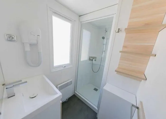 - Parc Aquatique - Ccbbgfi Кемпинг *