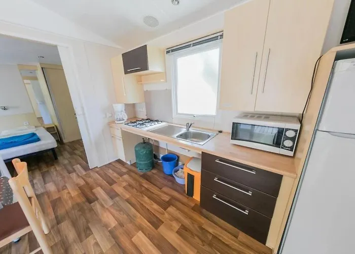 - Parc Aquatique - Ccbbgfi Кемпинг *