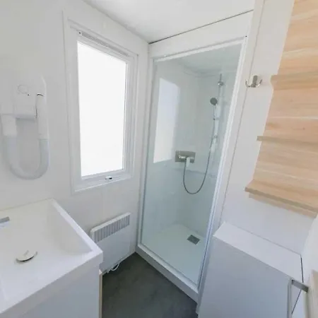 - Parc Aquatique - Ccbbgfi Kemping *